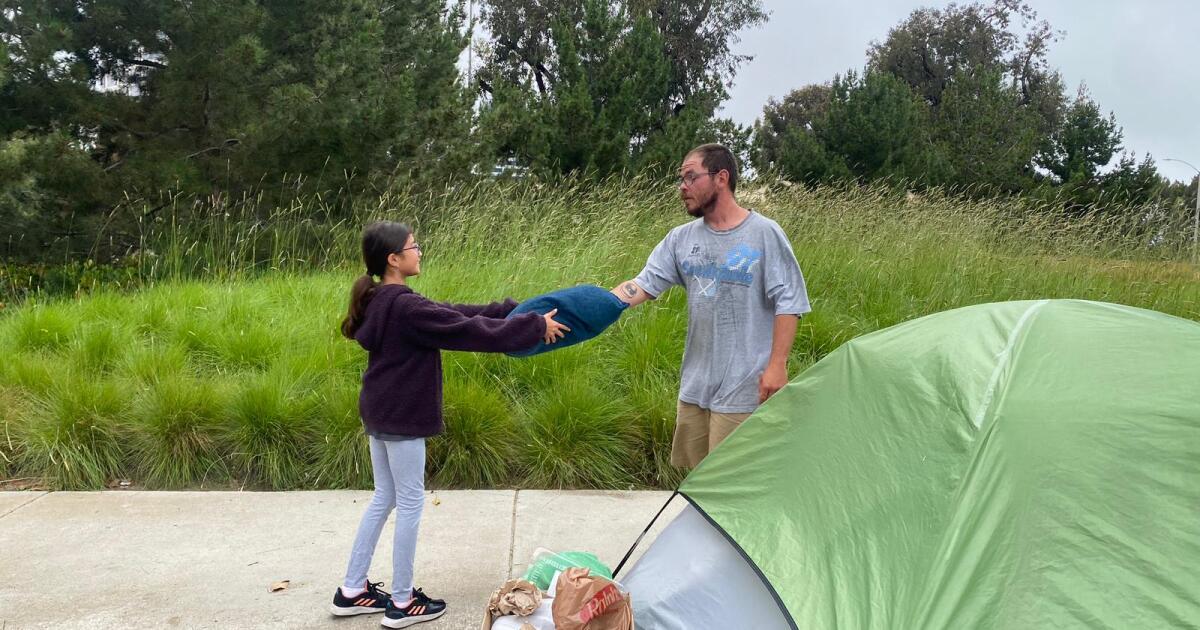 Irvine kids find ways to give back to community, starting with pillows